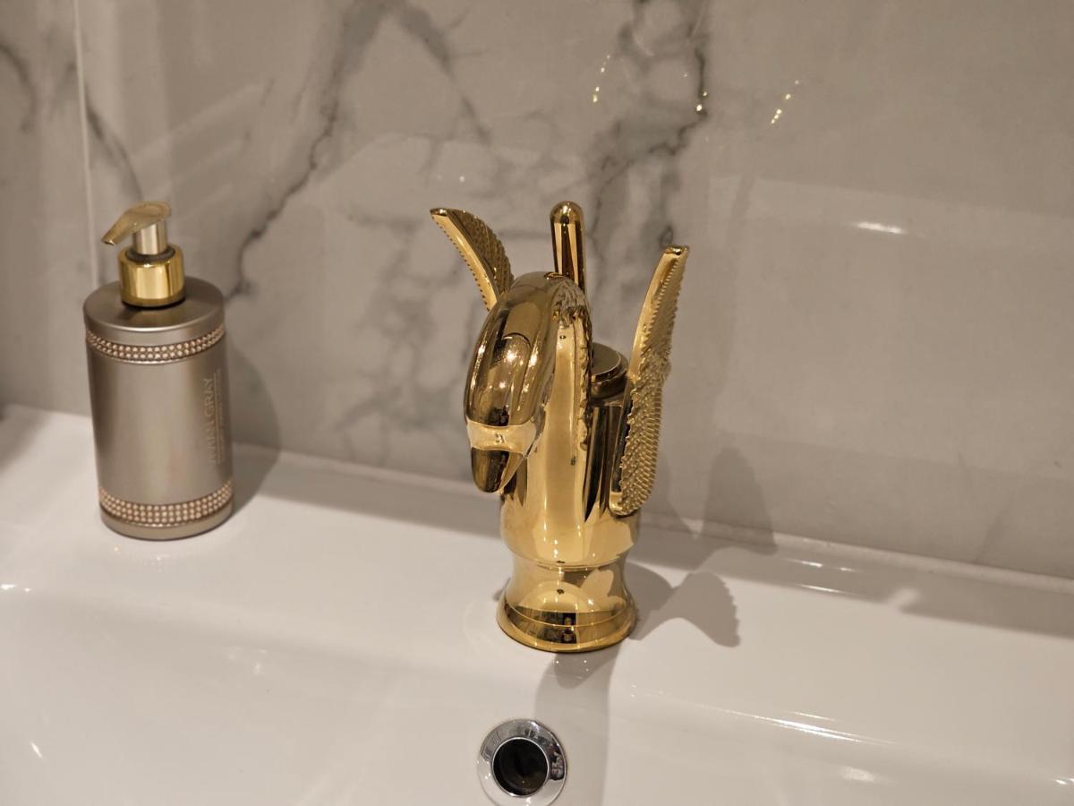 Herz Von Mariahilfer * Wien